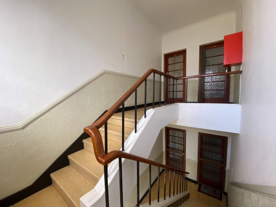 2 Bedroom Property for Sale in Mowbray Western Cape